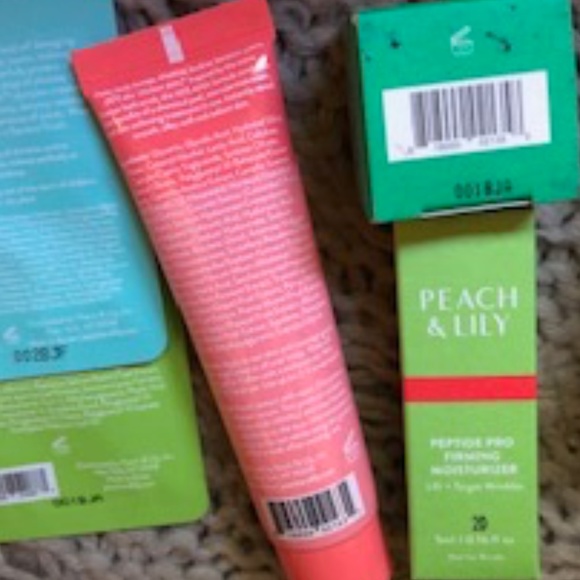 Peach & Lily Face and Body Bundle *NEW* - Picture 5 of 6